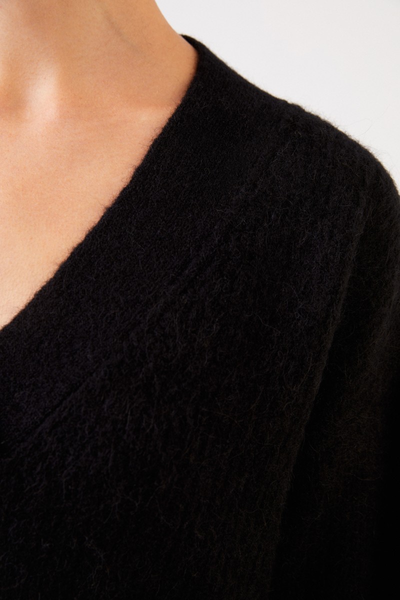 Ganni Alpaca-Pullover mit V-Neck Schwarz
