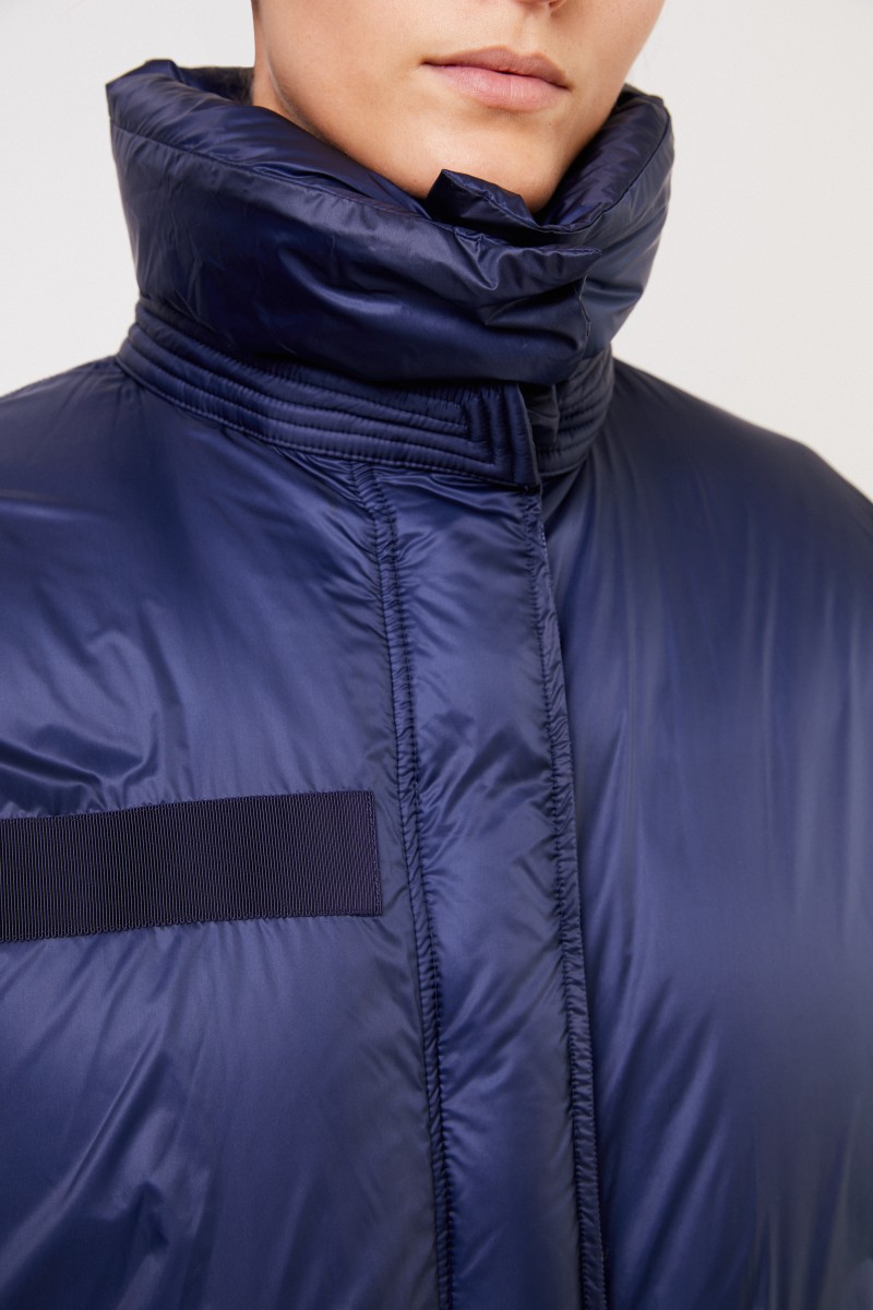 Sacai Langer-Oversize Daunenmantel Blau