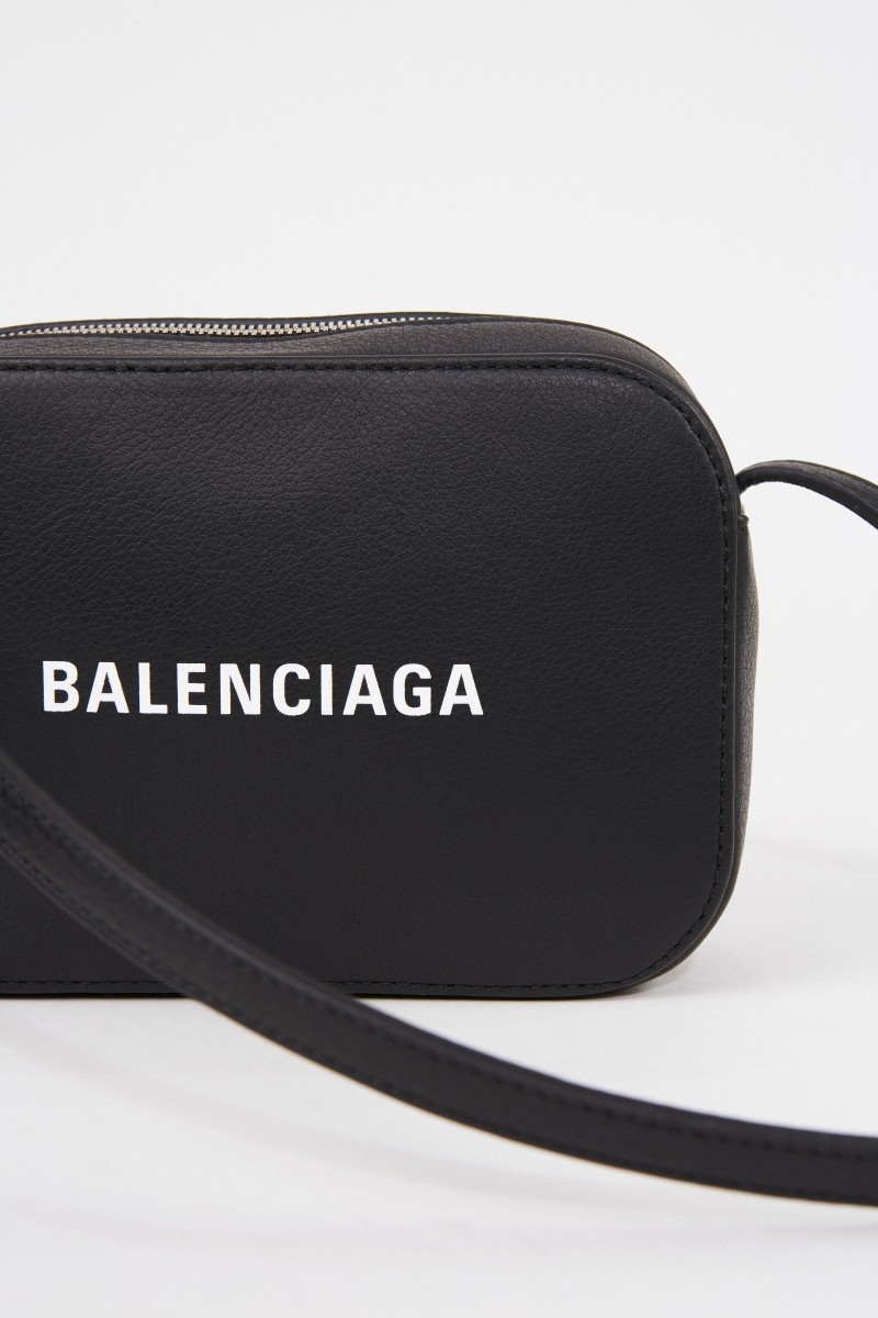 Umhängetasche 'Ville Camera Bag' Schwarz