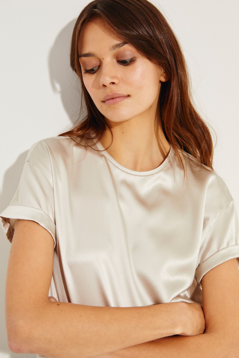 Seiden-Shirt mit Perlenverzierung Créme