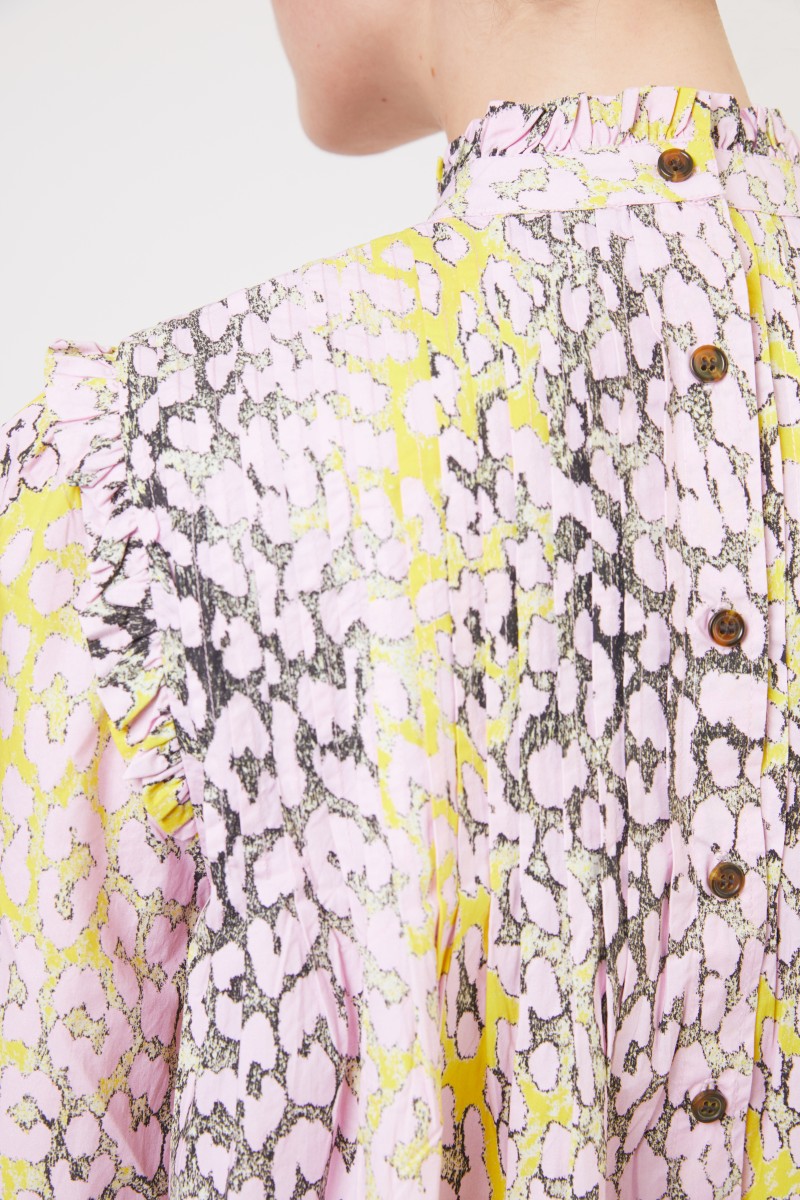 Kurzes Kleid mit Leoprint Violett/Gelb