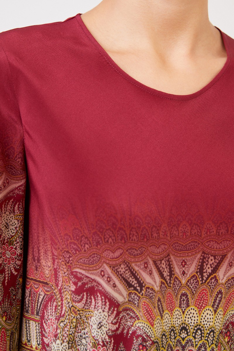 Langes Seidenkleid mit Print Multi