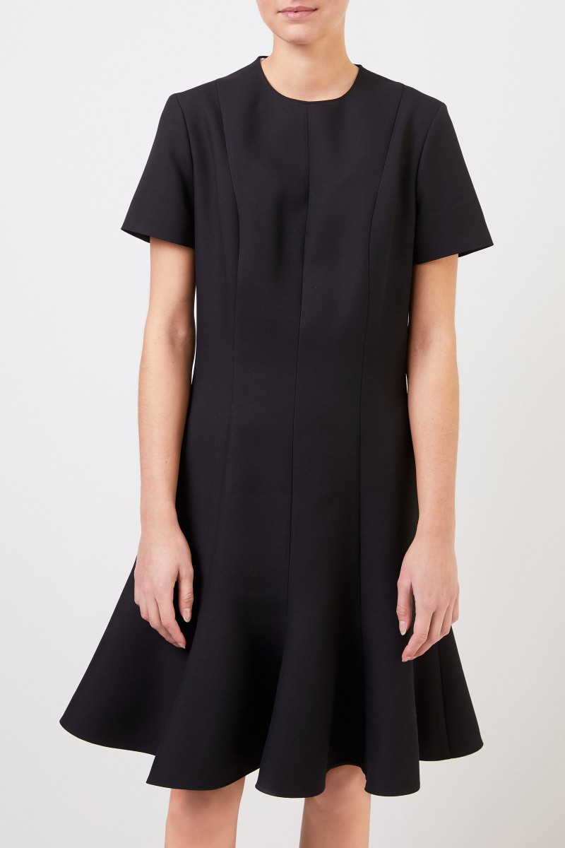 Wool dress with flounce black