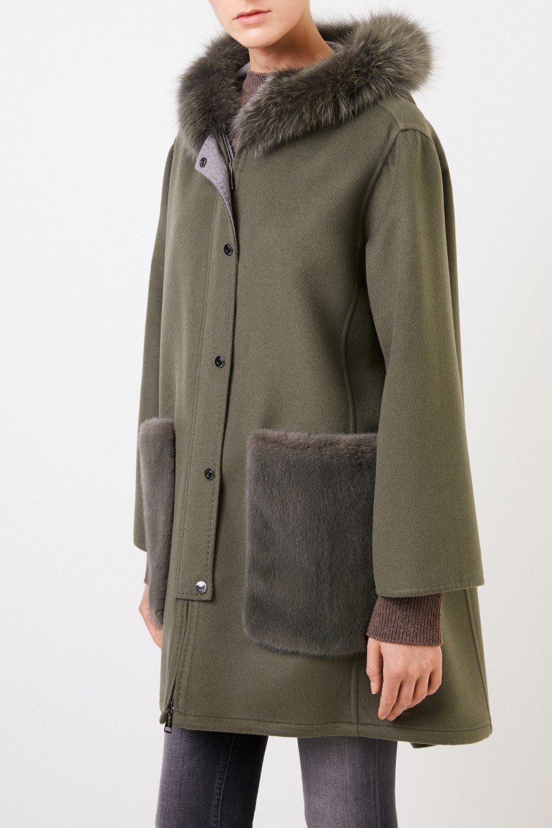 Manzoni 24 Woll-Cashmere-Mantel mit Nerzbesatz Grün