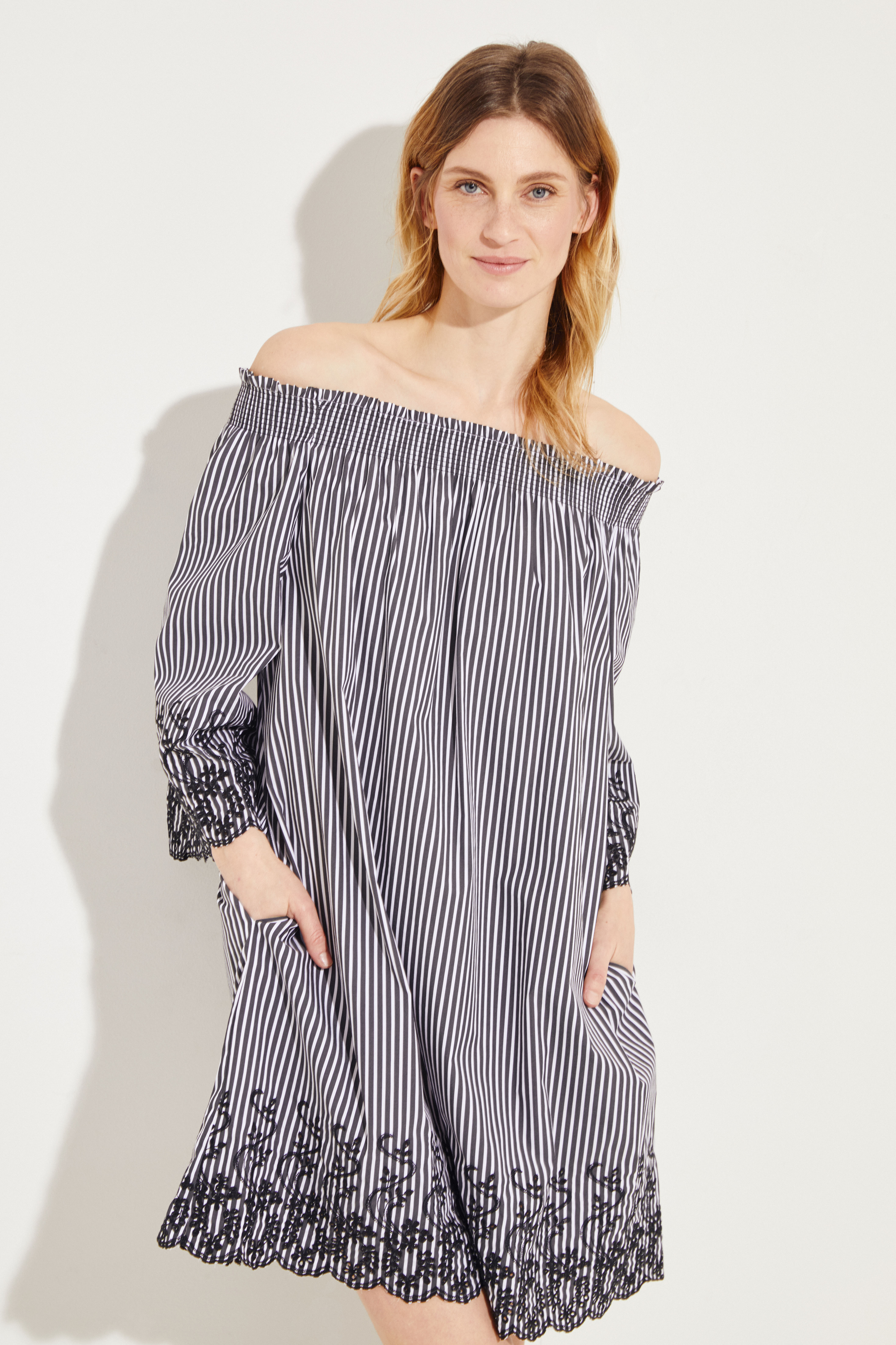 Off the Shoulder Black and White Dresses