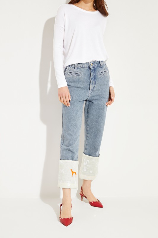 Jeans mit umgeschlagenen Säumen Blau