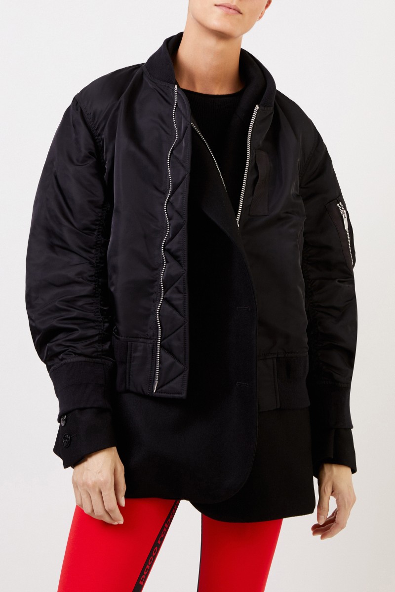 Sacai Mantel mit integrierter Bomberjacke Schwarz