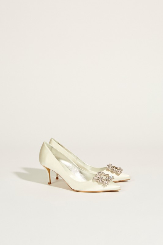 Pumps mit verzierter Schnalle Weiß