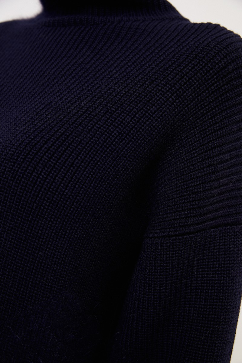 Wollpullover mit Stehkragen Marineblau