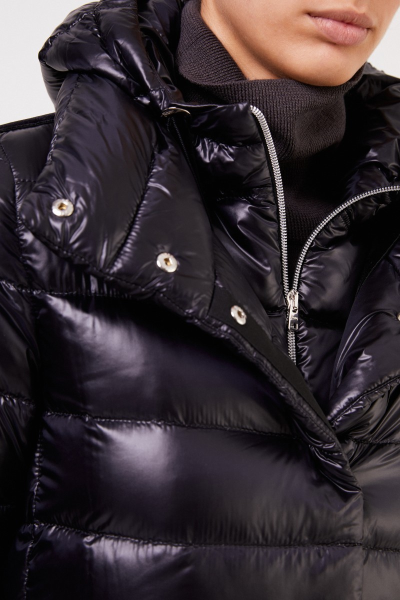 Herno Daunenmantel mit Samt-Details Schwarz