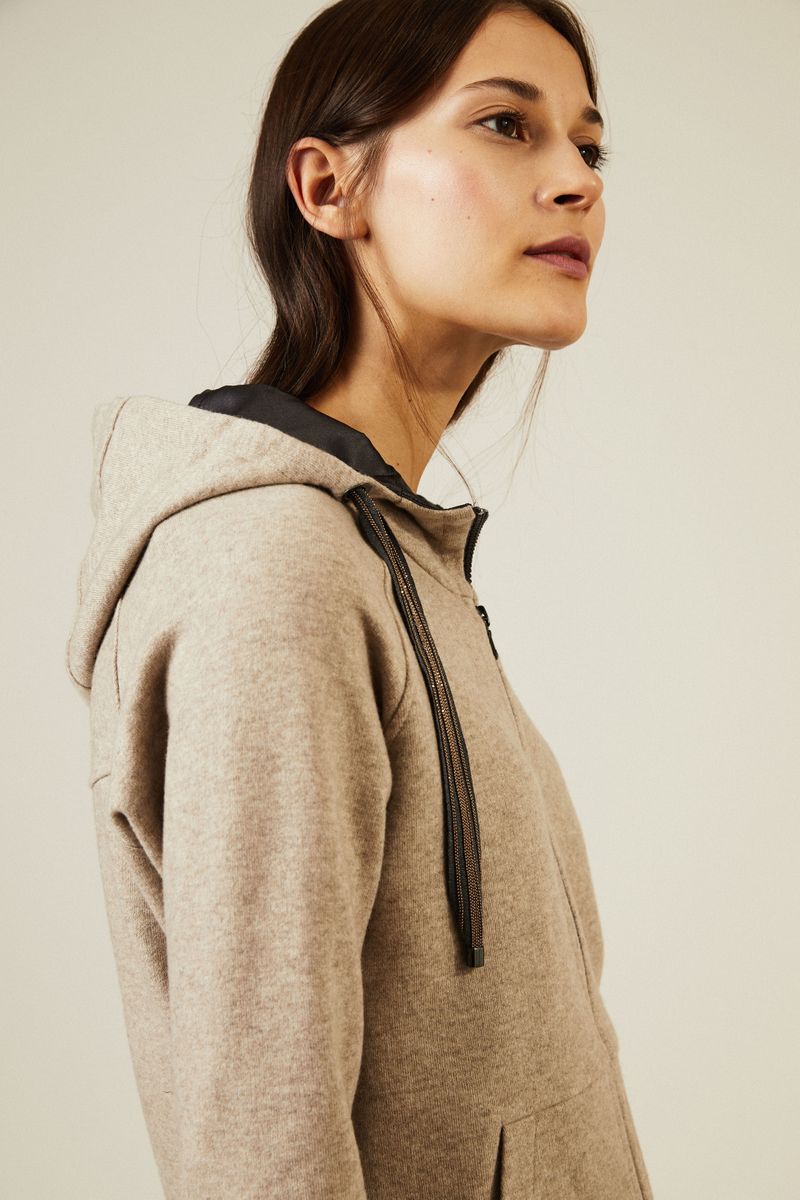 Cashmere-Jogginganzug mit Perlendetails Beige