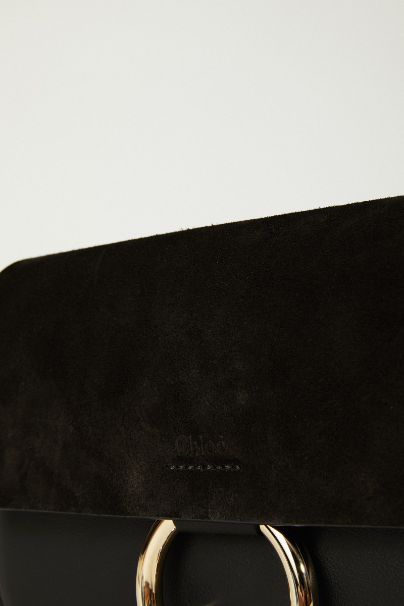 Schultertasche 'Faye Small' Schwarz