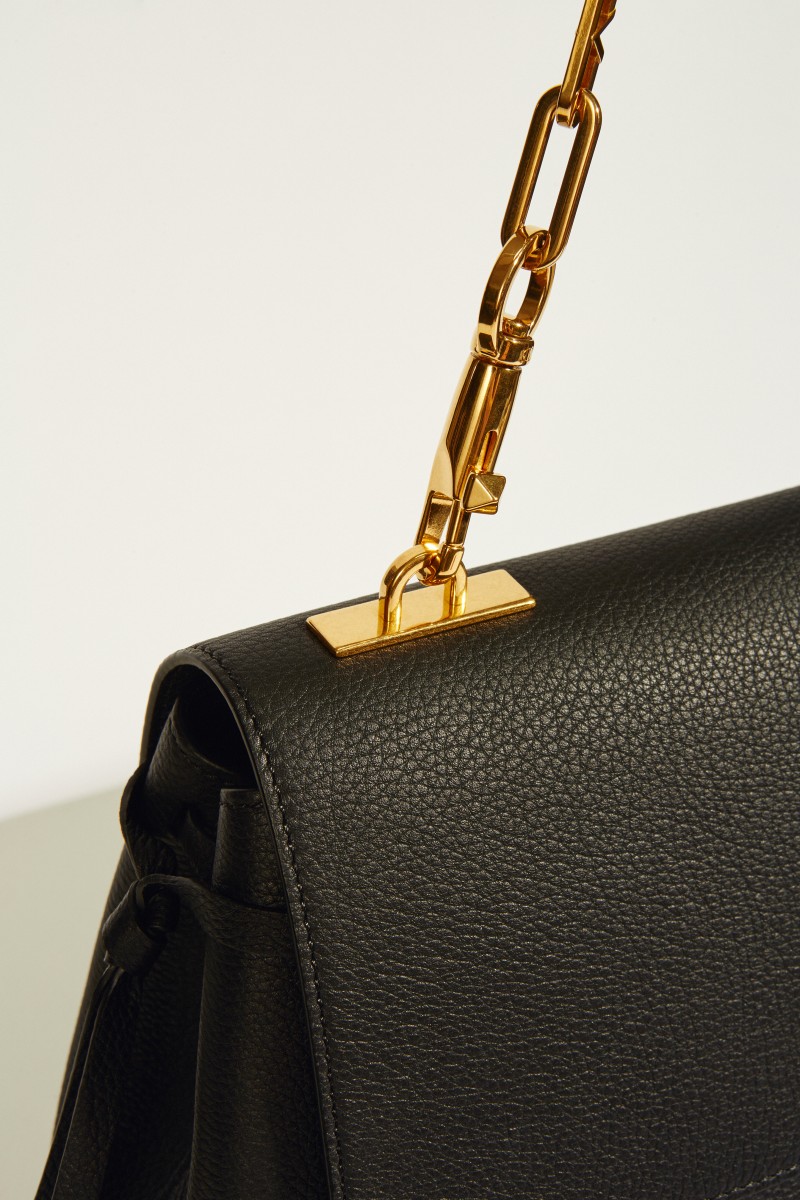 Leder-Tasche 'Vring' mit Kettenriemen Schwarz
