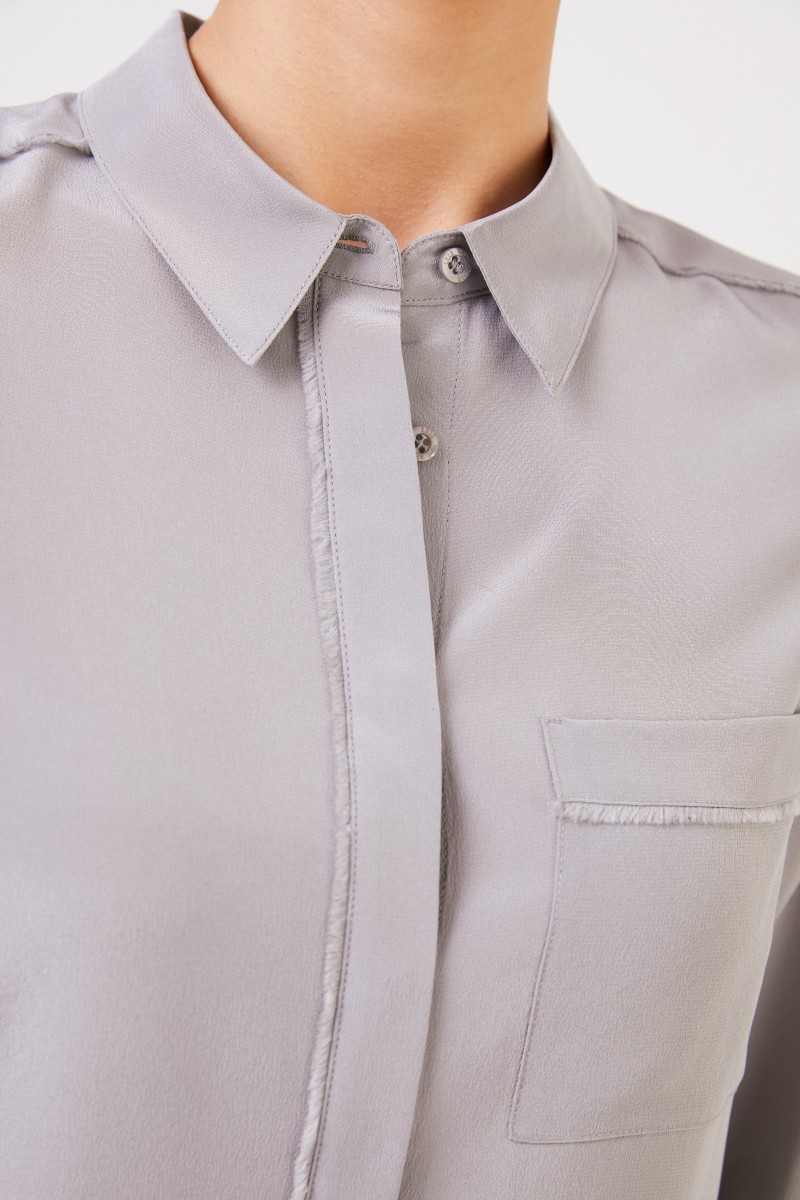 Iris von Arnim Seidenbluse 'Marysund' mit Fransedetails Grau