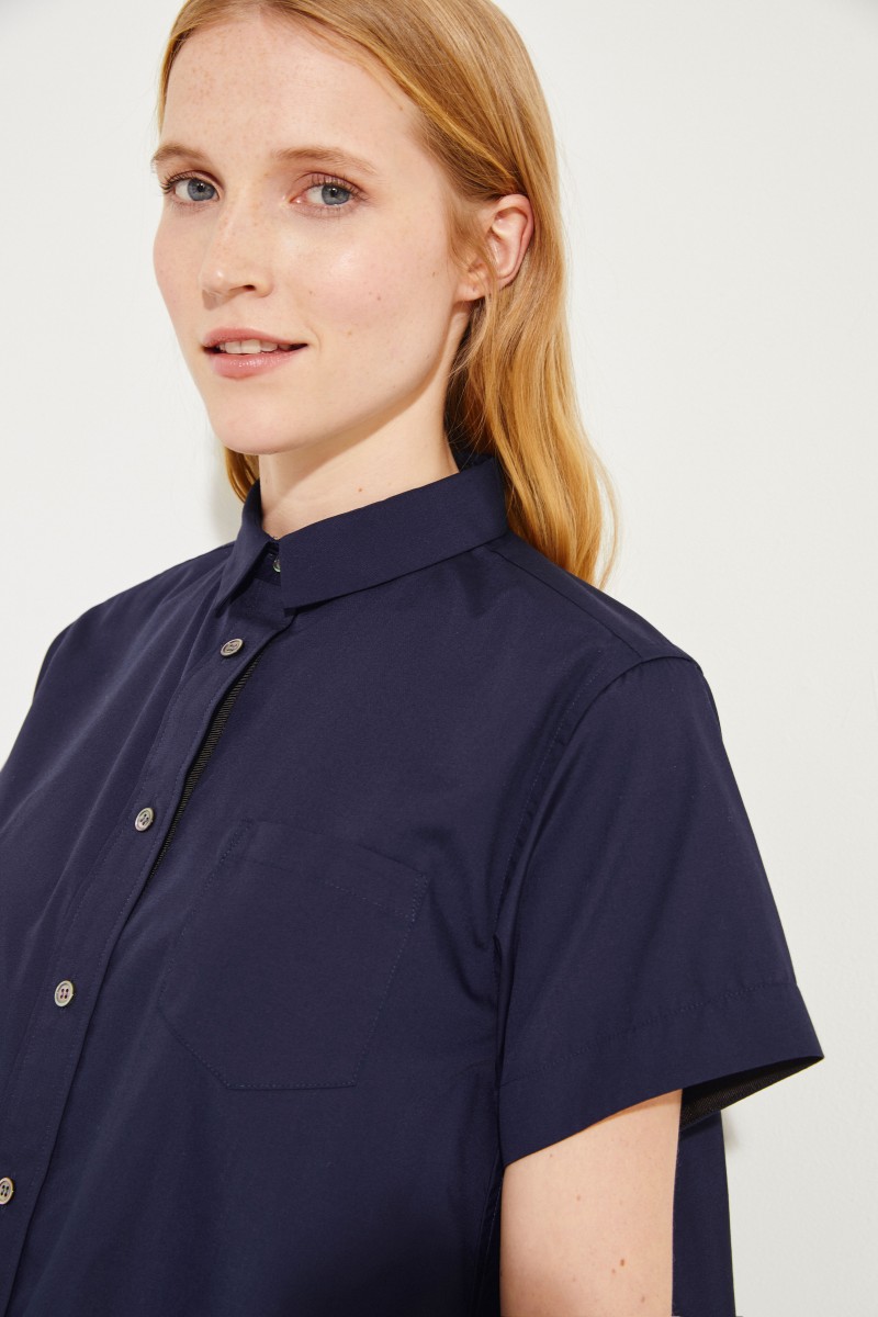 Bluse mit verkürzter Front Marineblau