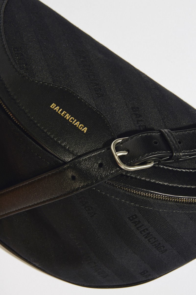 Tasche mit Souvernir-Charms Schwarz