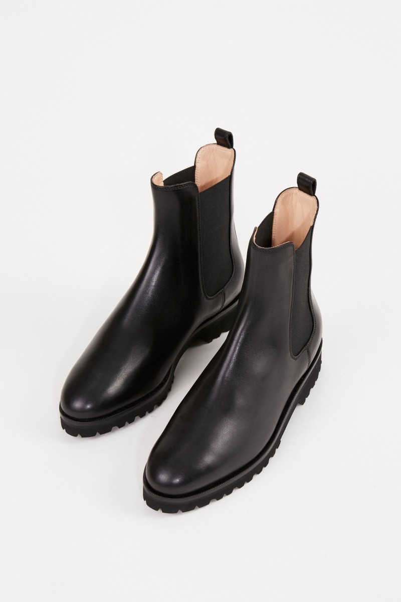 Unützer Leder-Chelsea-Boot mit Gummisohle Schwarz