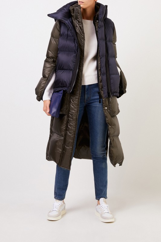 Sacai Daunenmantel im Layering-Look Marineblau/Khaki