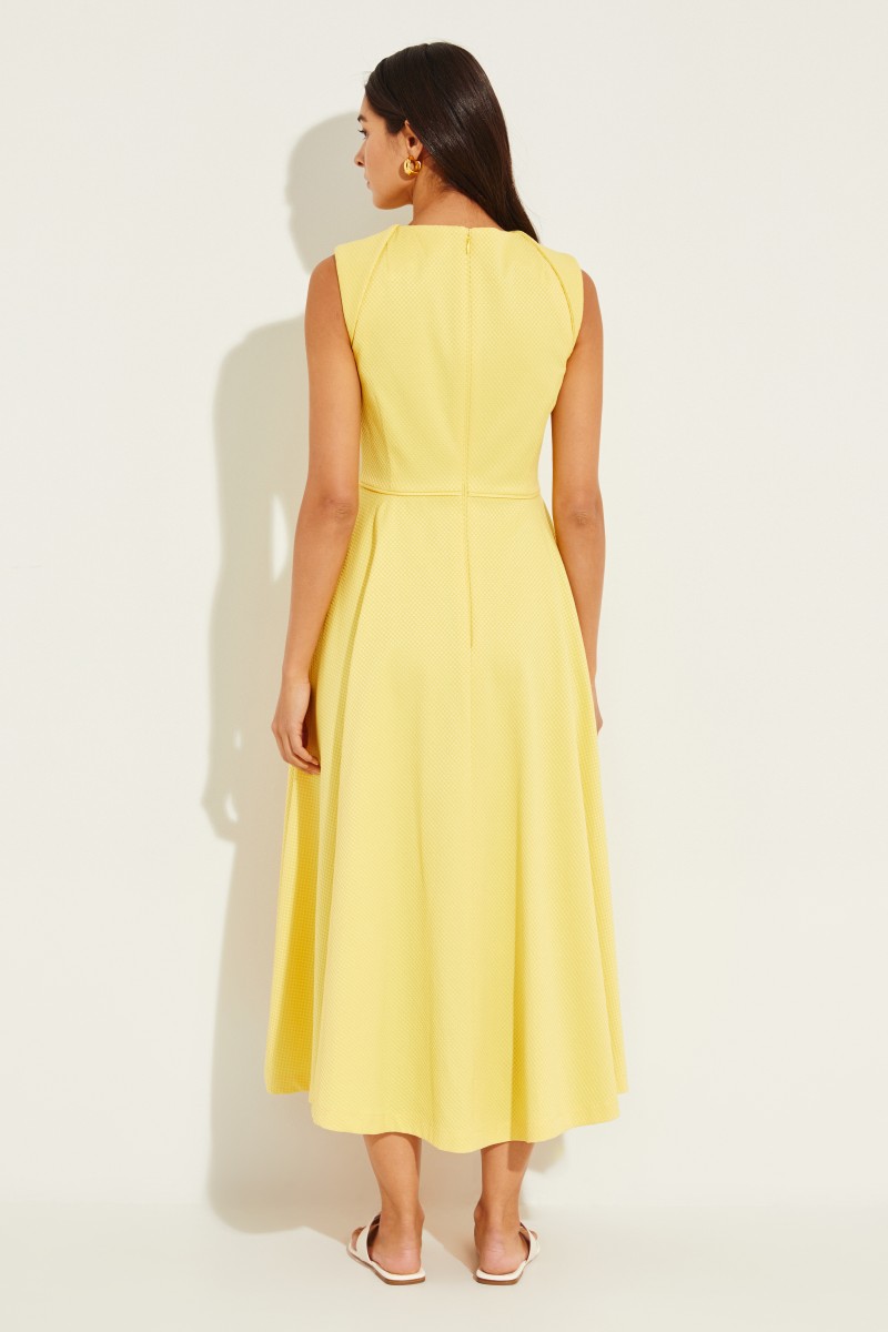 Midi-Kleid mit Knotendetail Gelb