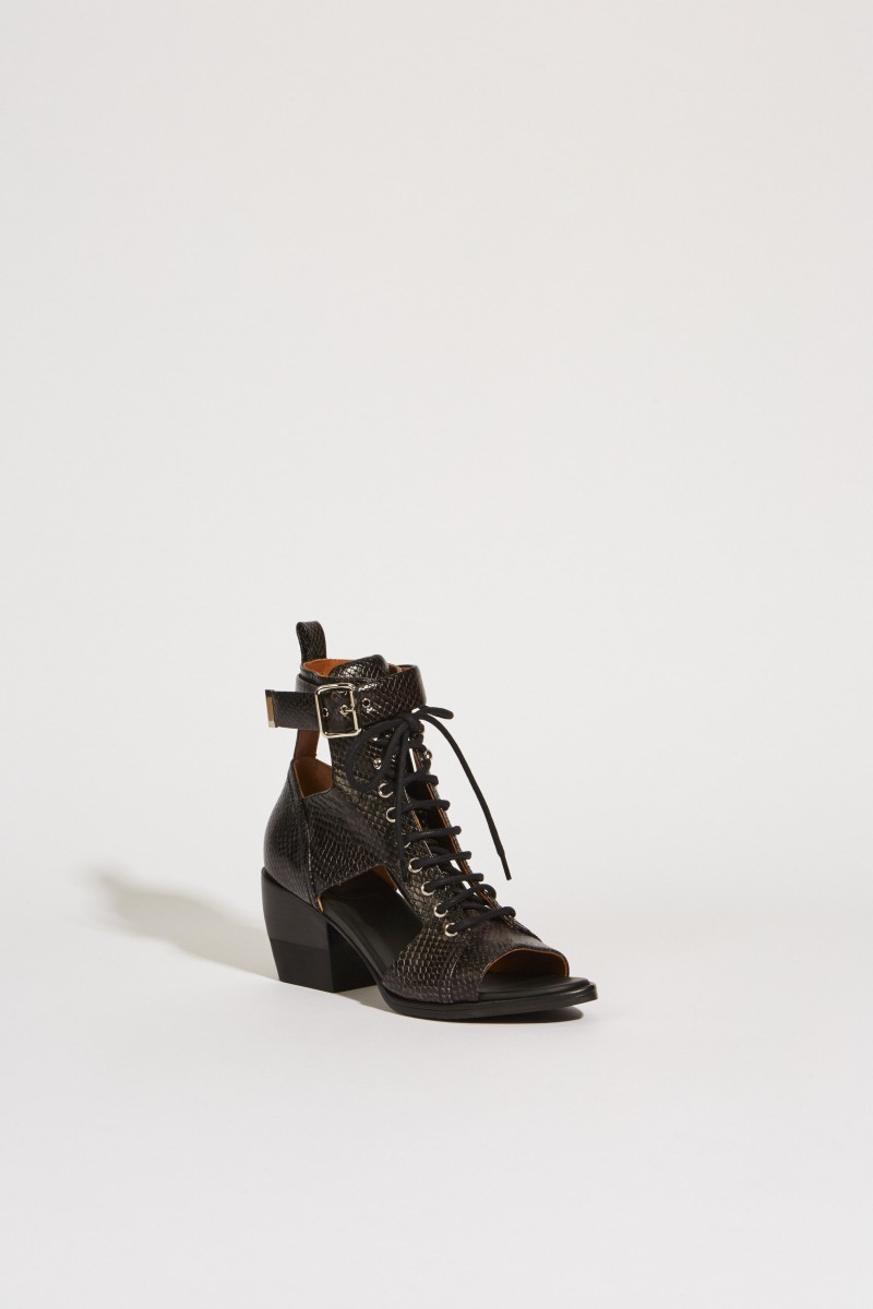 Ankle-Boots mit Cut-Outs Schwarz