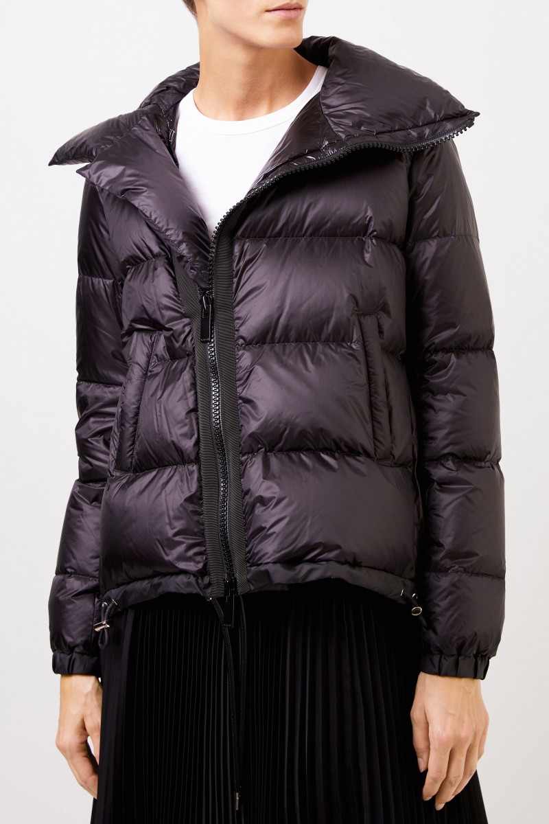 Kurze Daunenjacke Schwarz