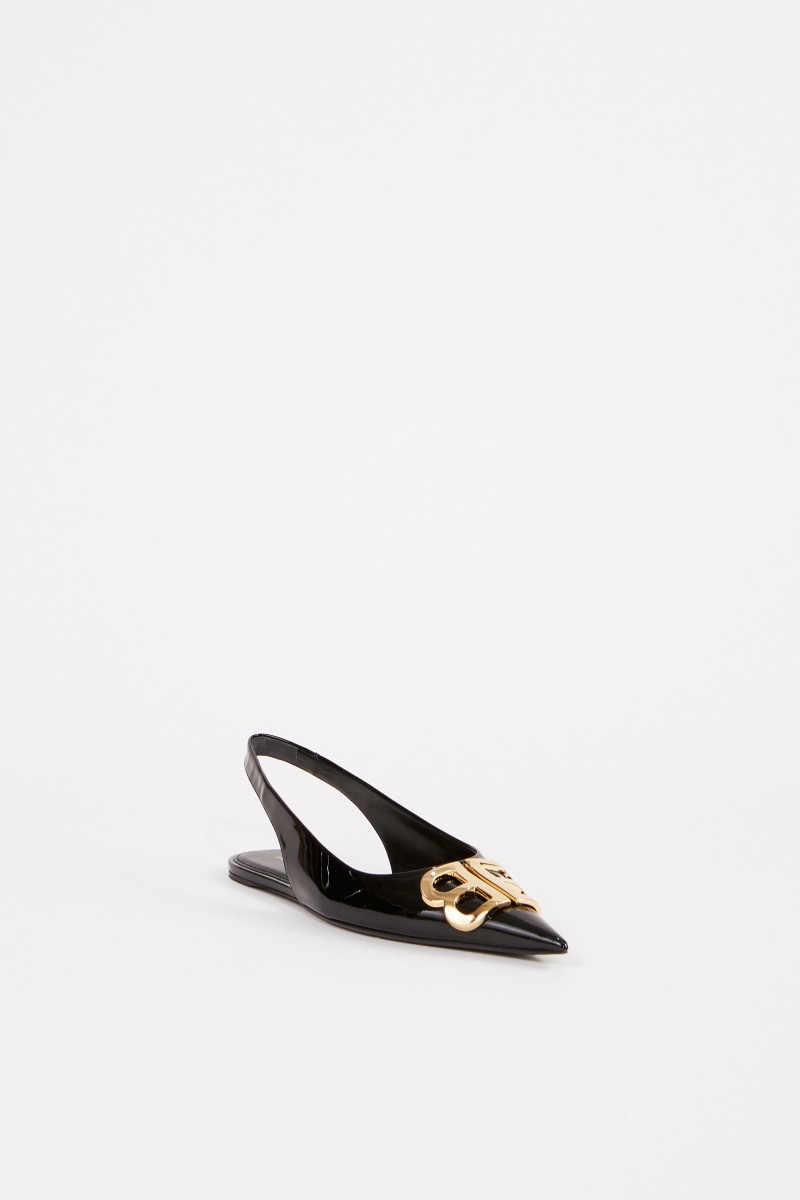 Balenciaga Spitzer Lackleder-Flat Schwarz