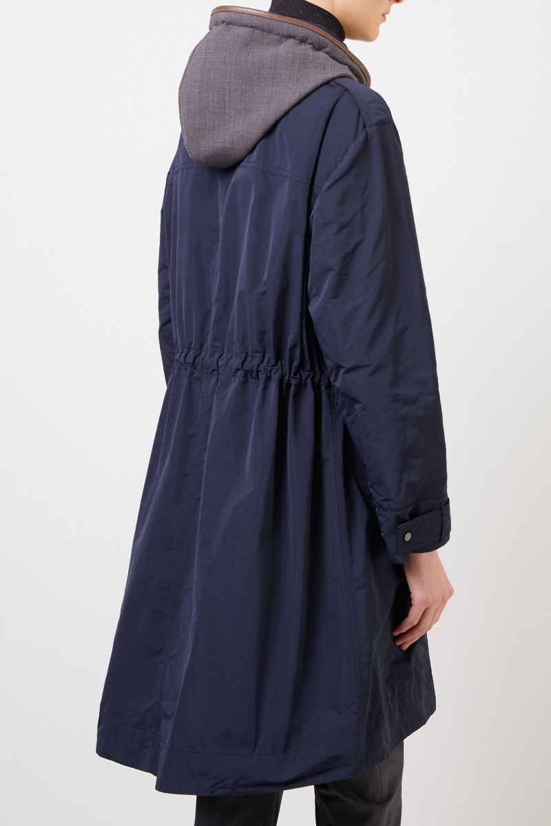 Parka mit Kapuze und Perlenverzierung Blau