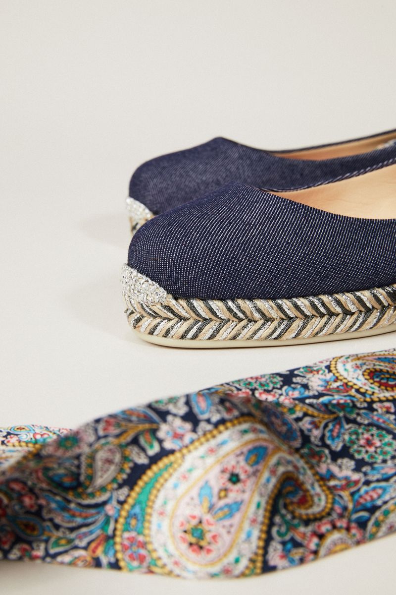 Flat 'Barbaria' mit Bindeelement Denim