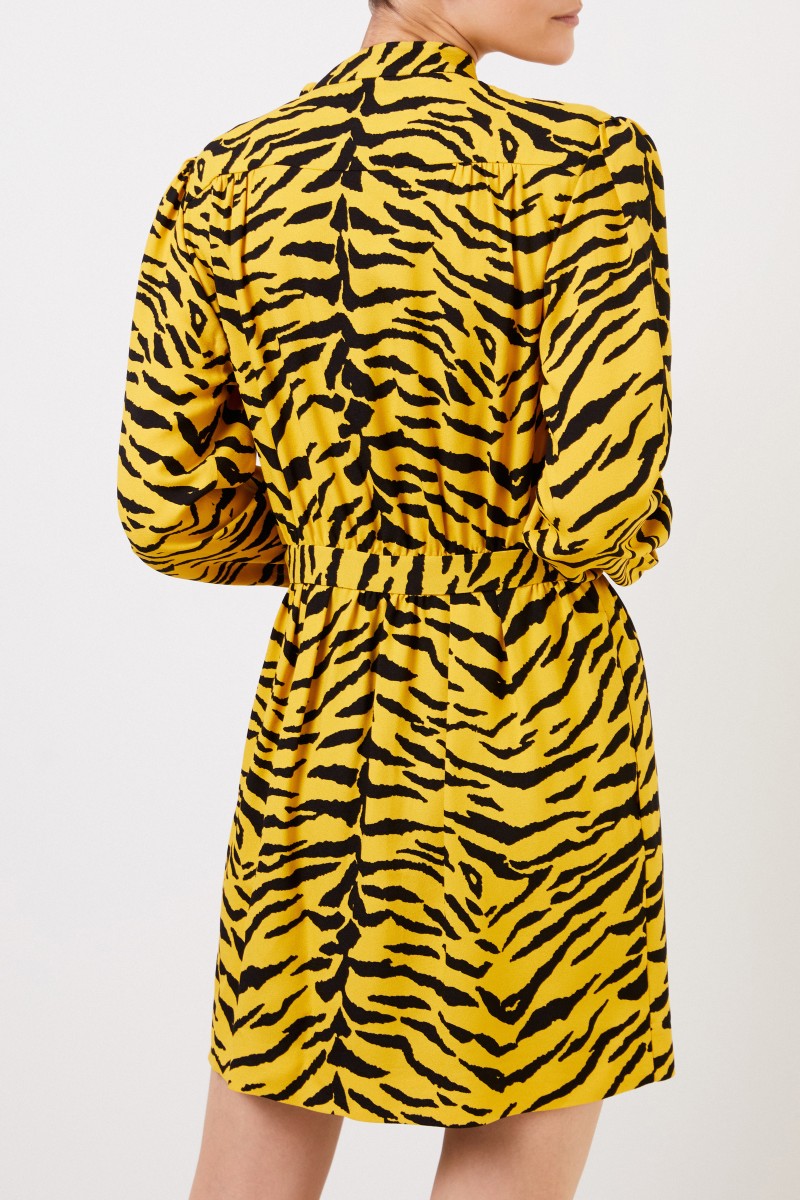 Saint Laurent Kurzes Kleid mit Print Schwarz/Gelb
