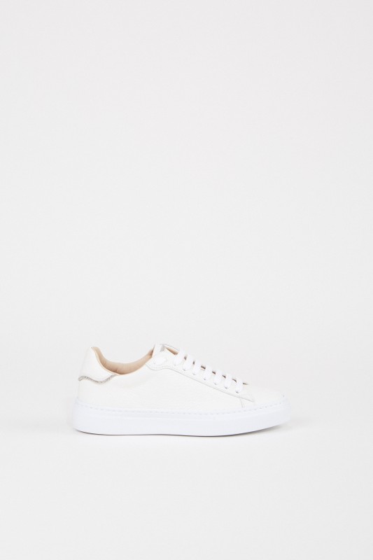 Fabiana Filippi Sneaker mit Perlenverzierung Weiß