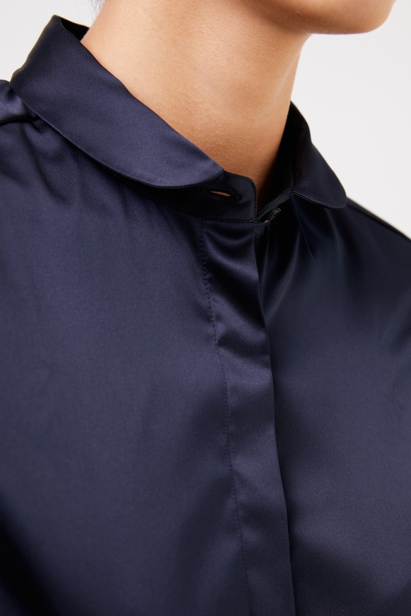 Bluse 'Asias' mit leichtem Glanz Dunkelblau