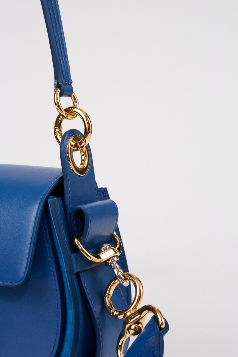 Umhängetasche 'Tess Small' Smoky Blue