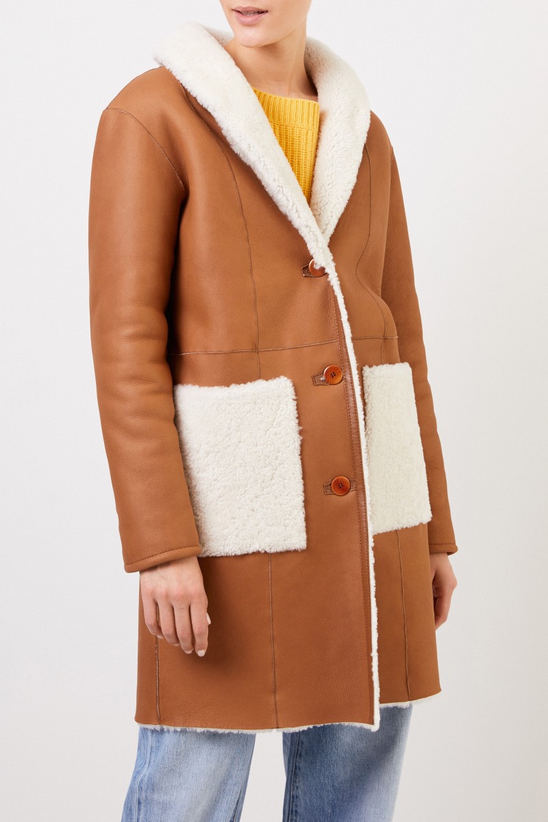 UNGER Klassischer Lammfellmantel Camel/Weiß