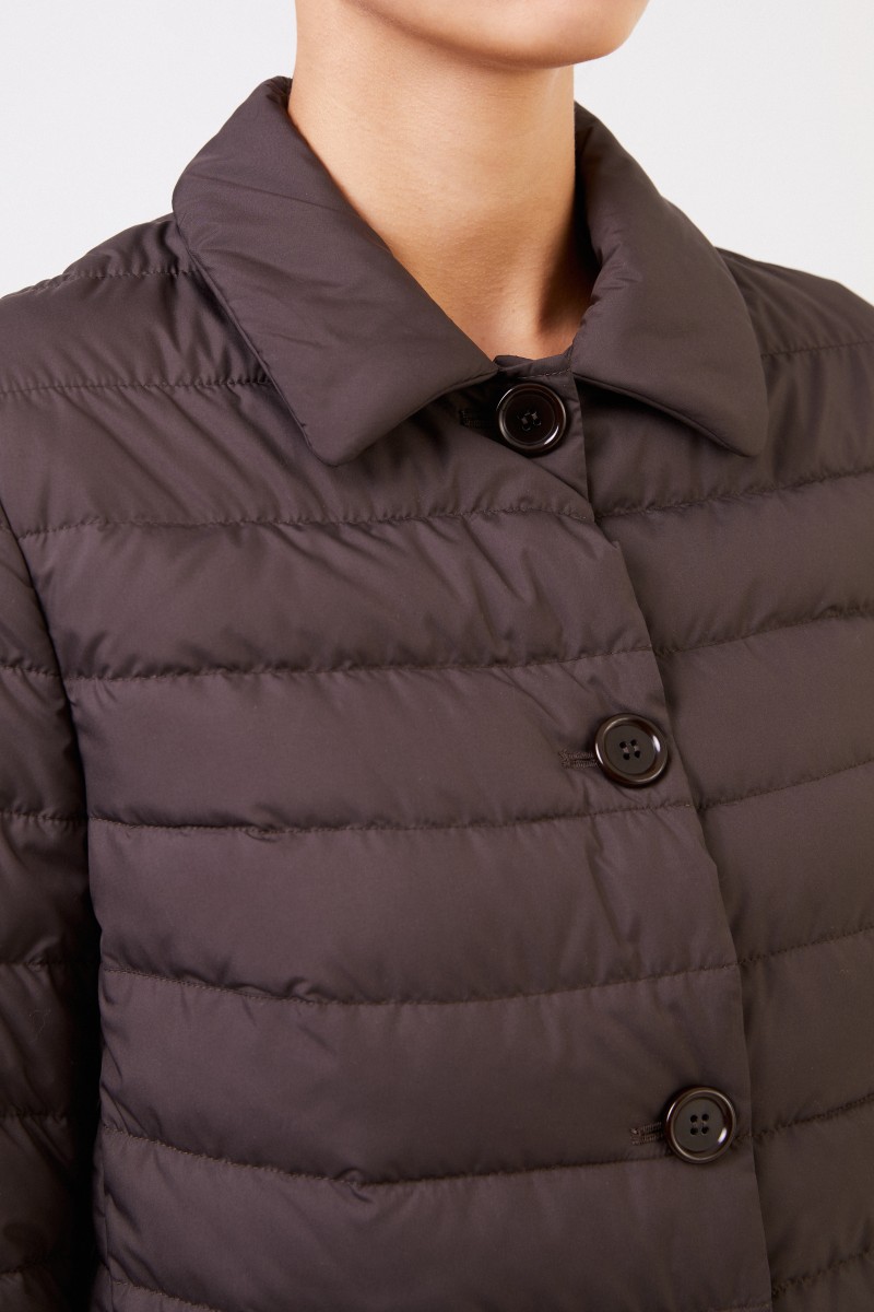 Kurze Daunenjacke Braun