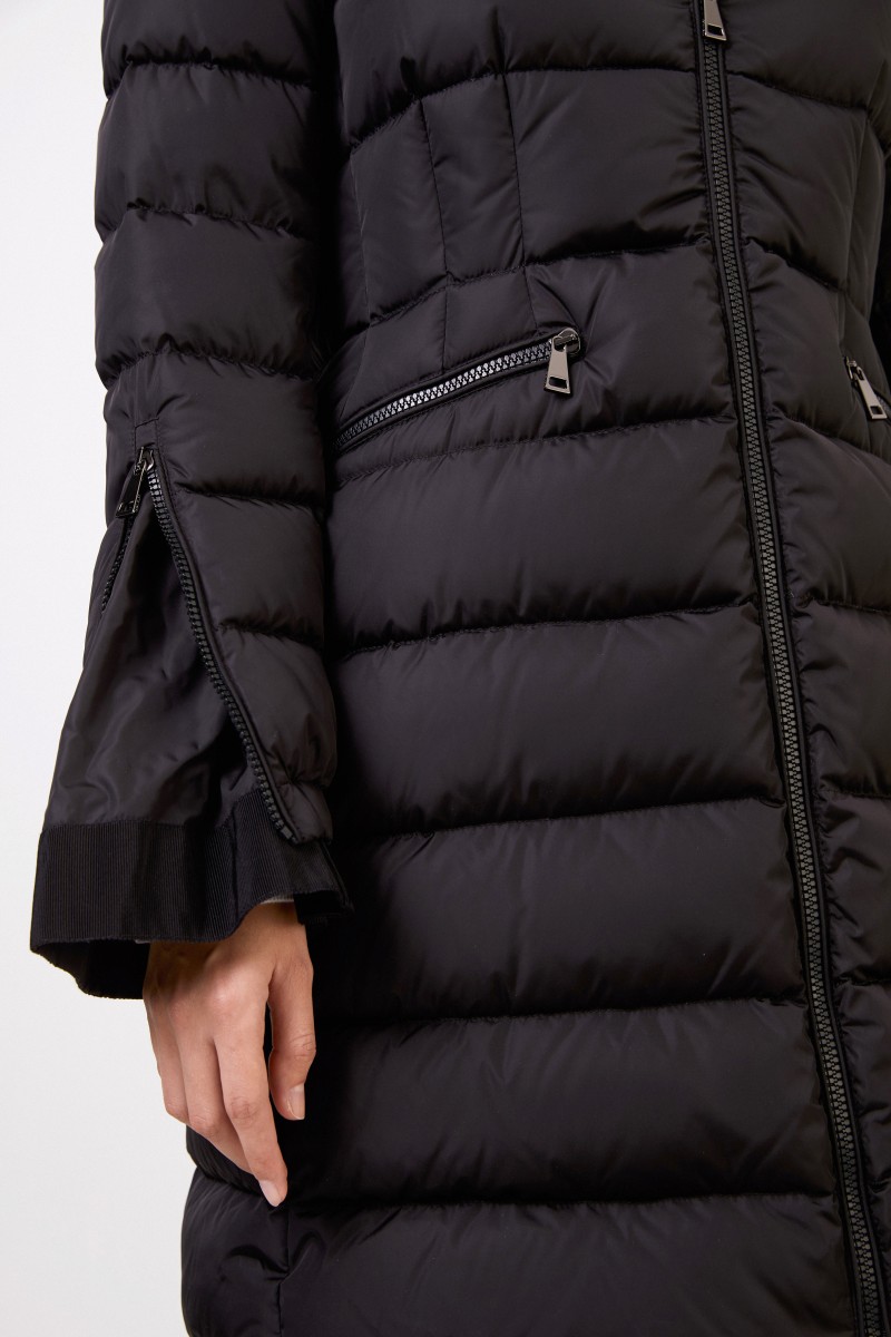 Moncler Daunenmantel 'Betulong' mit Kapuze Schwarz