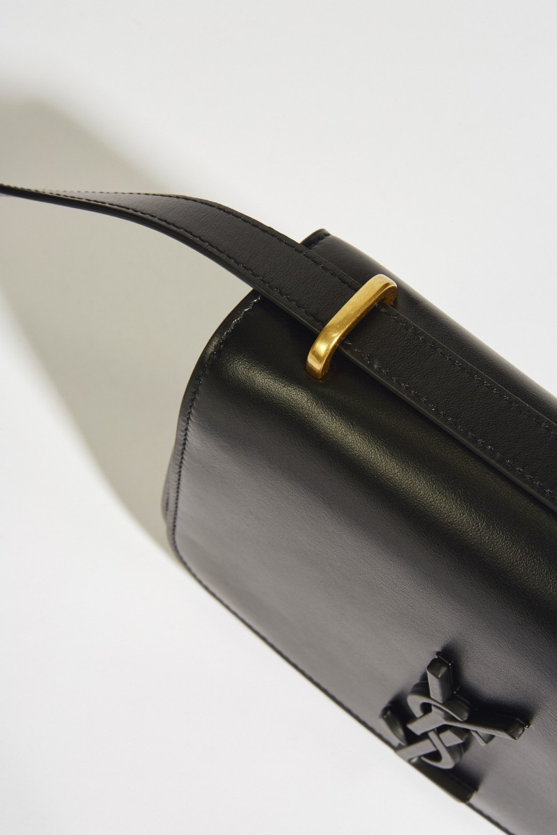 Umhängetasche 'Monogram Small' Schwarz