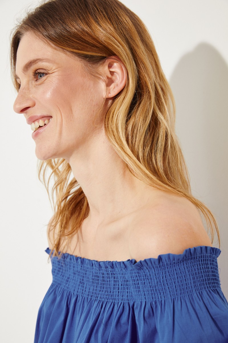 Off-Shoulder Kleid mit Stickerei Blau