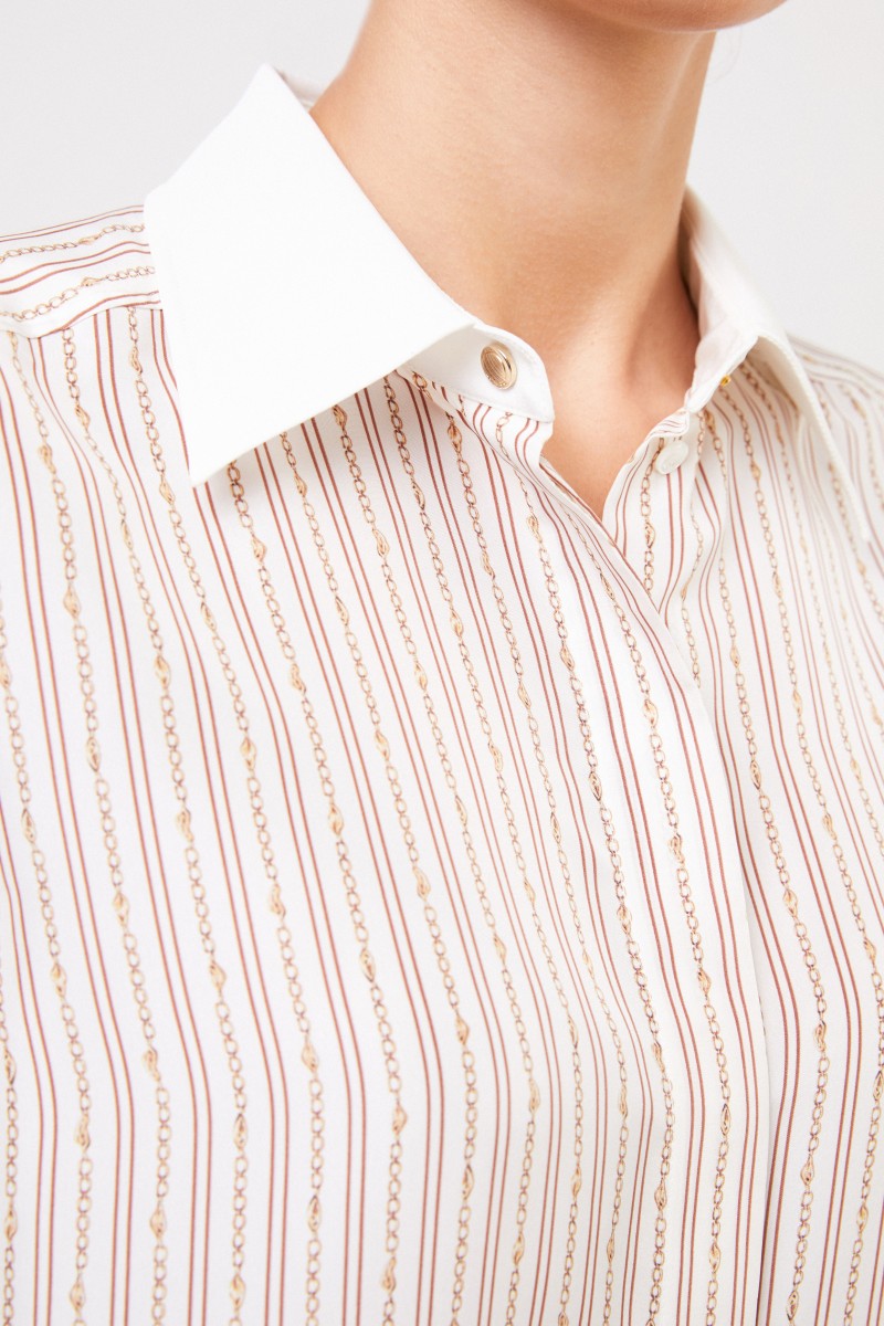 Chloé Lange Seidenbluse mit Kettenprint Pristine White