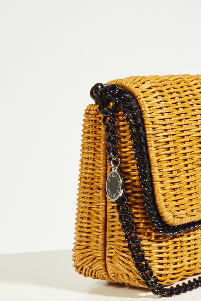 Umhängetasche 'Falabella Wicker' Senfgelb/Schwarz