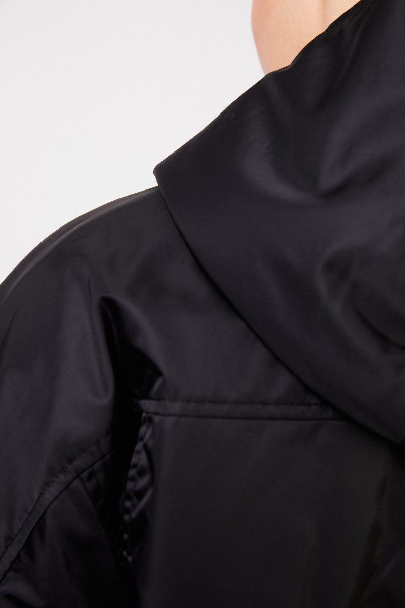 Acne Studios Lange Bomberjacke mit Kapuze Schwarz