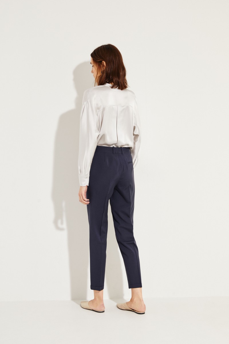 Woll-Hose mit Perlenverzierung Blau