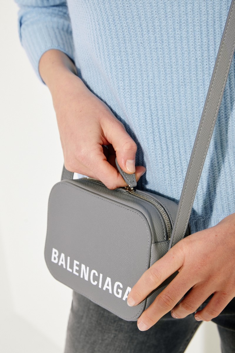 Umhängetasche 'Ville Camera Bag' Grau