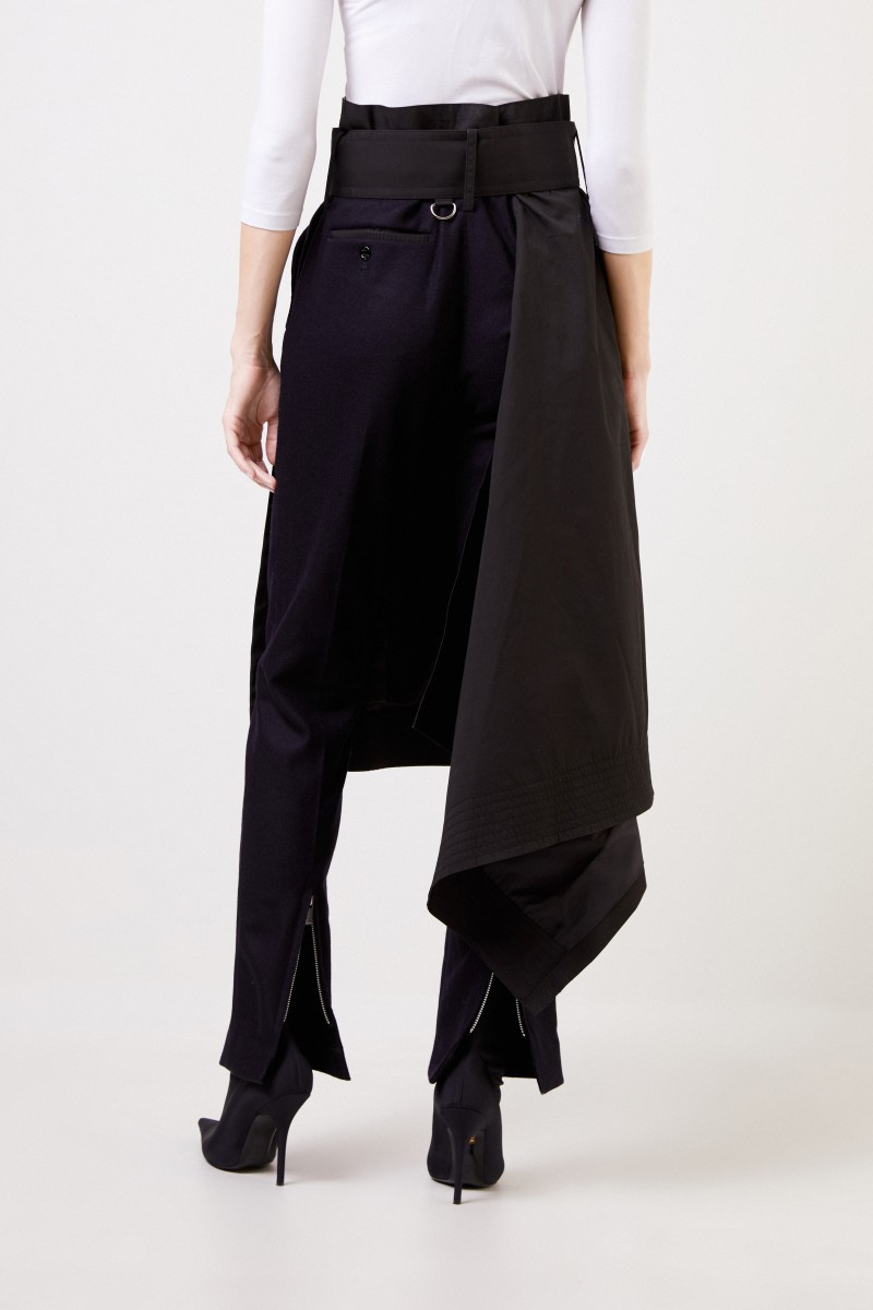 Woll-Hose mit Rockdetail Schwarz/Blau