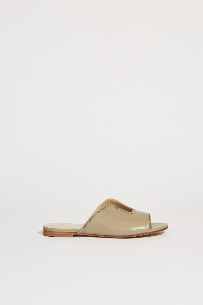 Leder-Sandale mit Perlenverzierung Taupe