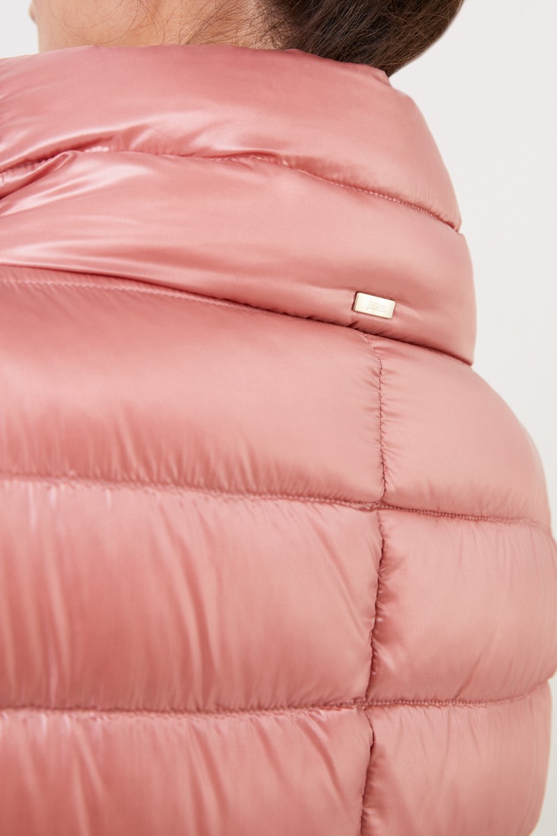 Herno Daunenmantel mit Stehkragen Rosé