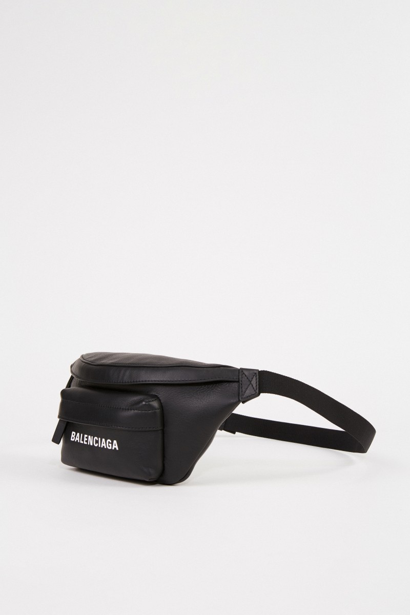 Balenciaga Leder-Gürteltasche 'Everyday Belt' mit Logo Schwarz