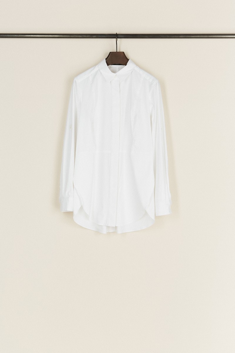 Bluse mit Ziernähten Weiß