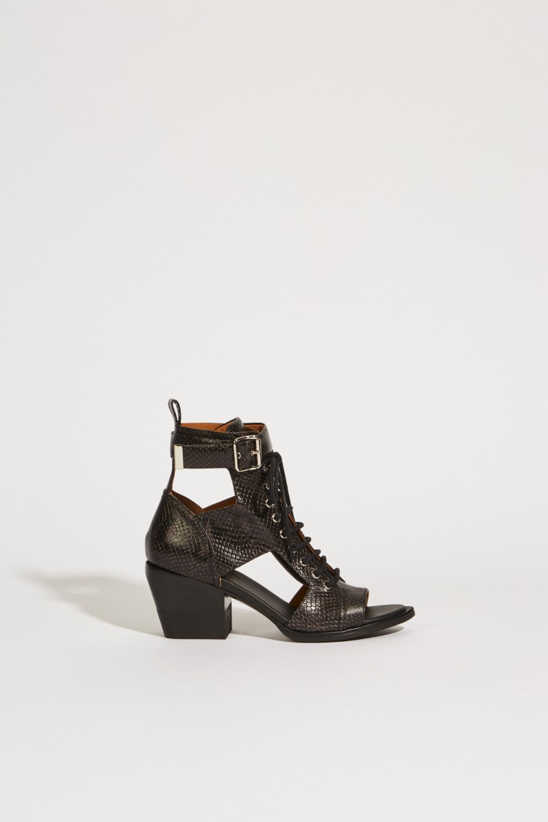 Ankle-Boots mit Cut-Outs Schwarz