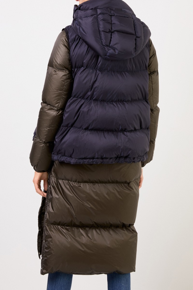 Sacai Daunenmantel im Layering-Look Marineblau/Khaki