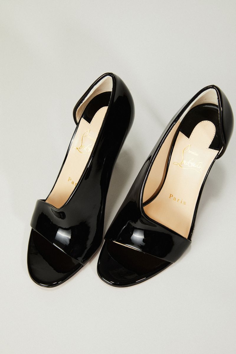 Lackleder-Peeptoe 'Phoebe' Schwarz